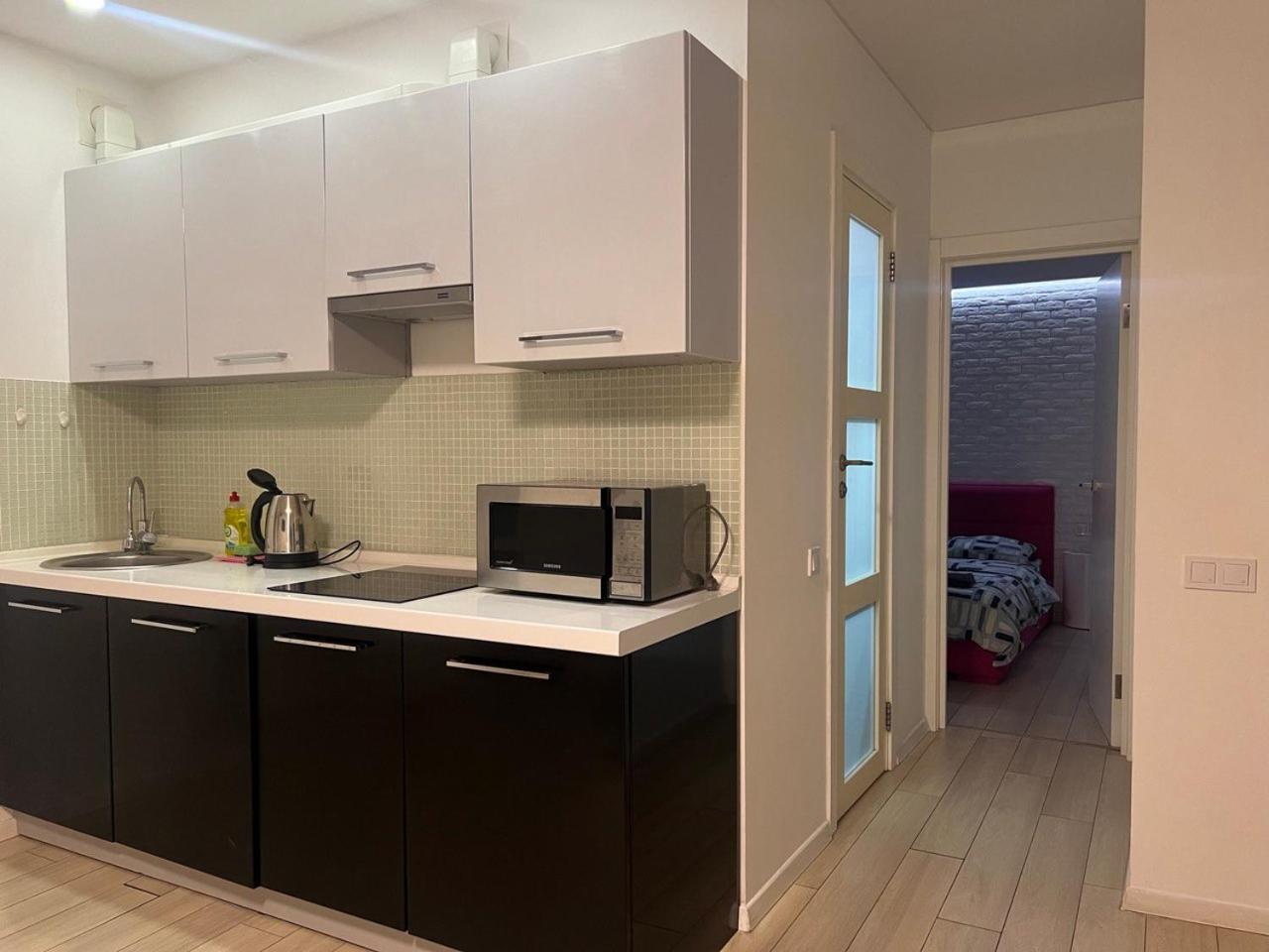 2-Room Luxury Apartment In The Center 키예프 외부 사진